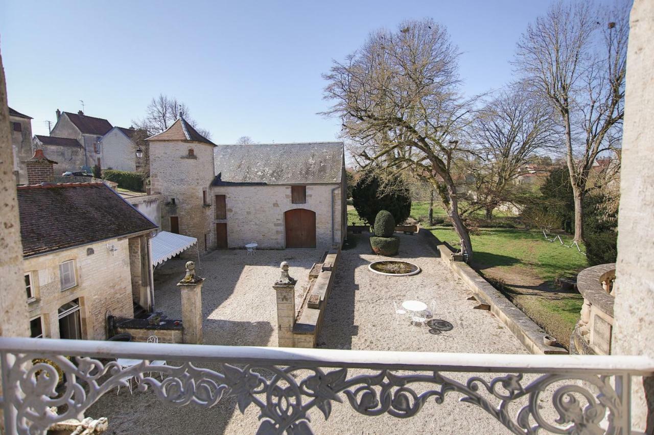 Manoir De L'Echauguette Bed and Breakfast Laignes Εξωτερικό φωτογραφία
